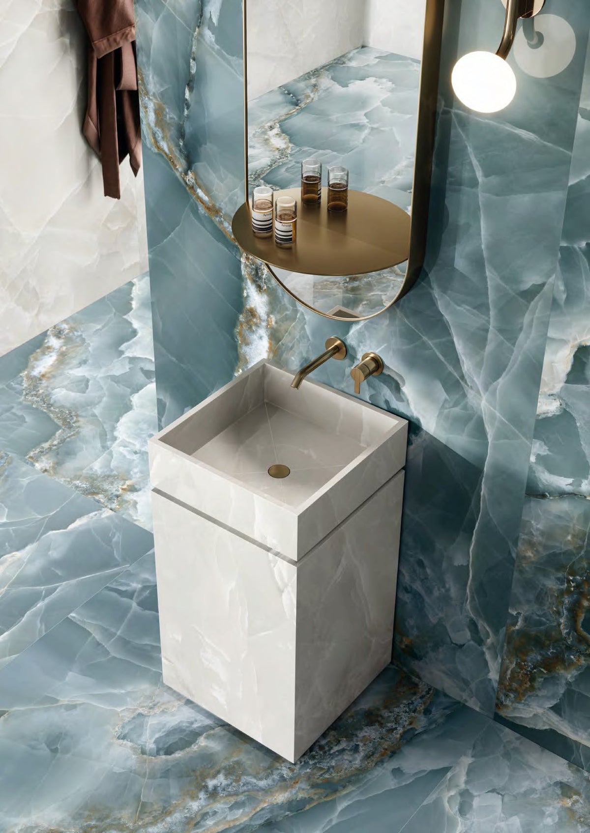 Tele Di Marmo Onyx Collection